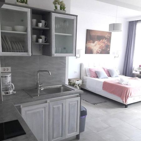 Ferienwohnung Fedias Luxury Flat Psyrri Square Athen Exterior foto