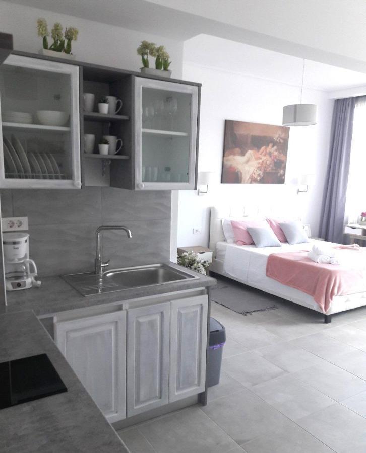 Ferienwohnung Fedias Luxury Flat Psyrri Square Athen Exterior foto